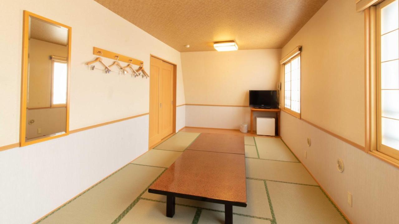 リゾートイン芙蓉　河口湖インター店 ホテル 3*