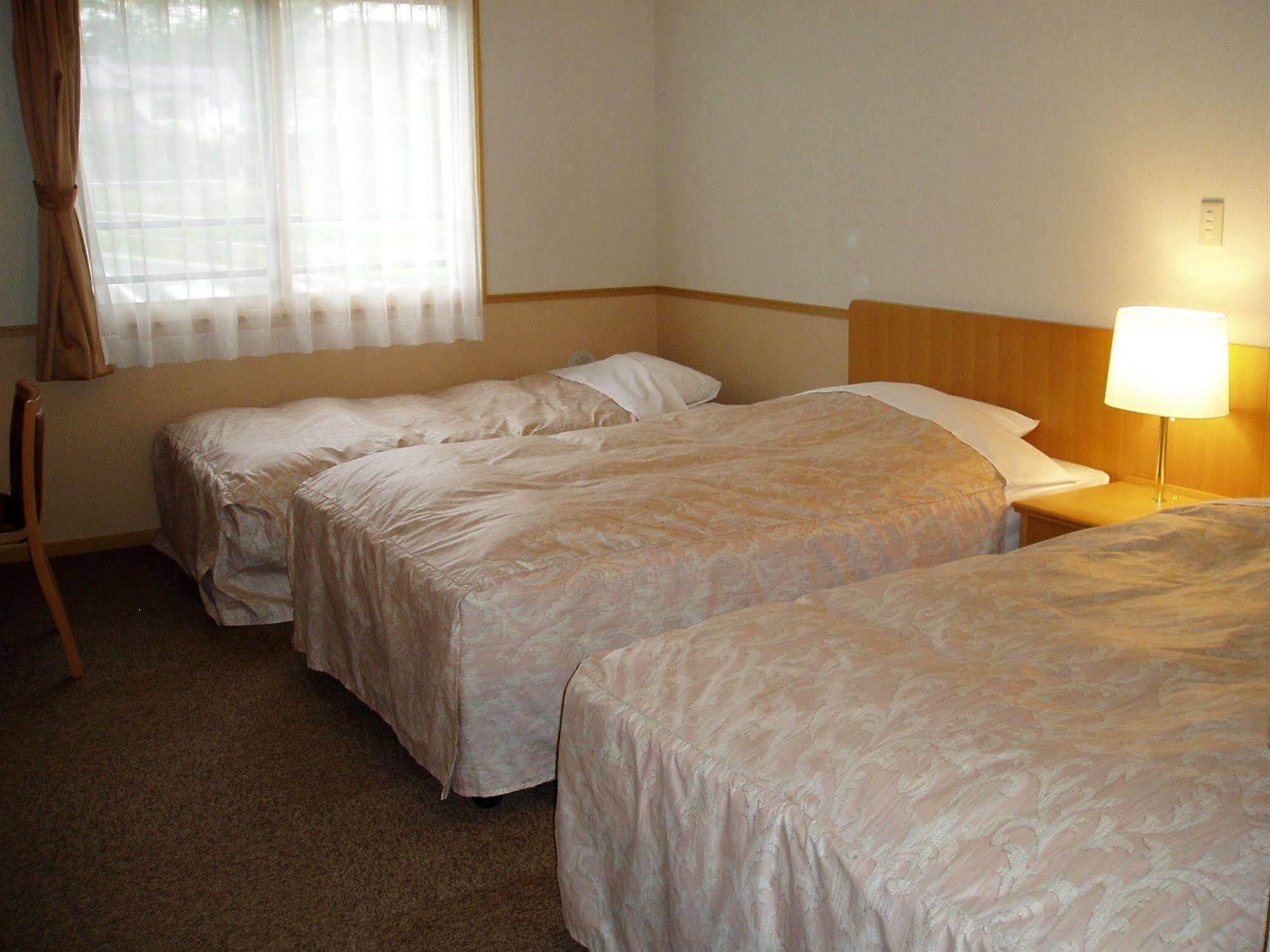 Hotel Fuyo Kawaguchiko Inter 3*